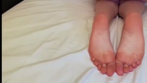 Sexy Redhead Nurse – Big Ass Ginger Milf Feet & Soles Teasing Worship