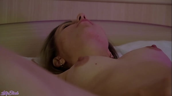 Two Orgasms in 4 Minutes for Gorgeous Milf – Clit Sucking Toy Test